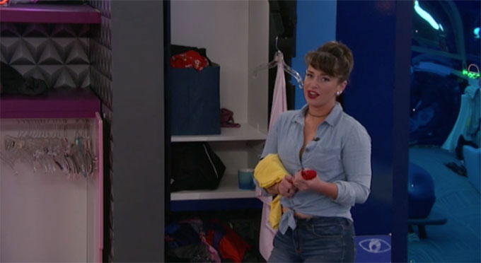 BB20-Live-Feeds-0726-evening-1