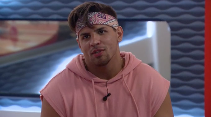 BB20-Live-Feeds-0726-evening-8