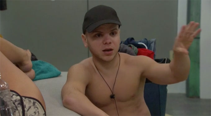 BB20-Live-Feeds-0729-PM-8