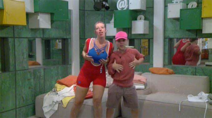 BB20-Live-Feeds-0807-PM-9