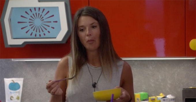 BB20-Live-Feeds-0819-4