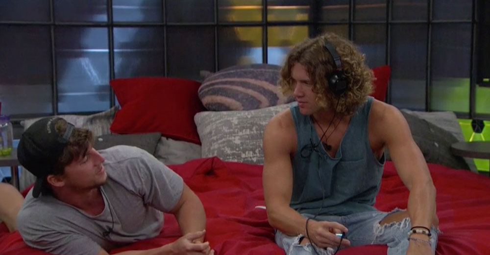 BB20-Live-Feeds-0831-AM-6