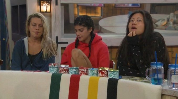 Christie, Analyse, and Bella on BB21