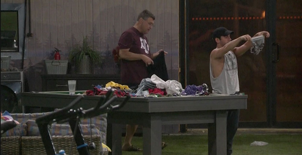 BB21-Live-Feeds-0812-PM-8