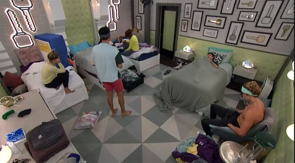 BB22-Live-Feeds-0908-PM-7