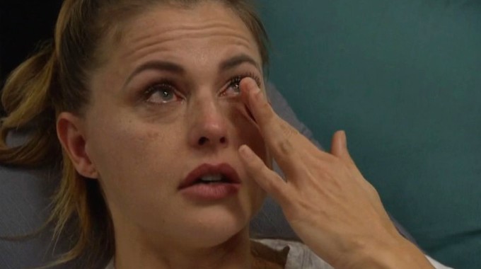 Christmas tears on BB22