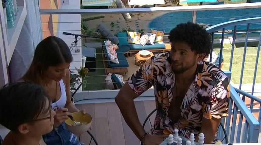 bblf-bb23-20210711-1156-balcony