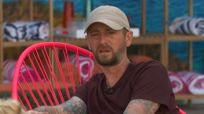 Frenchie confused on BB23