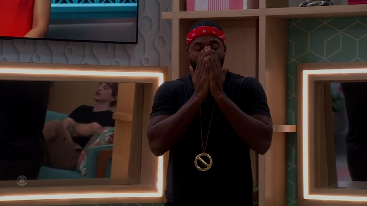 bb24-epi28-veto-meeting-01