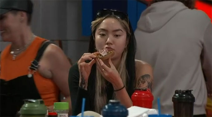 BB25-Live-Feeds-0922-PM-9