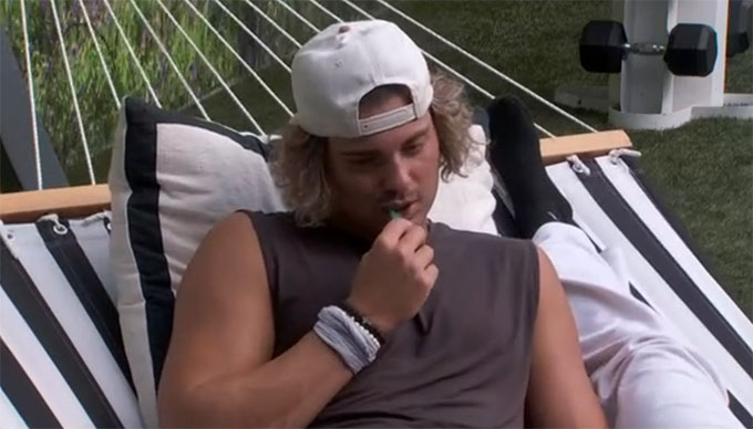 BB25-Live-Feeds-0929-PM-7