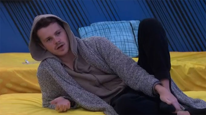 BB25-Live-Feeds-0929-PM-9