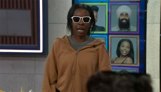 BB25-Live-Feeds-1003-PM-6