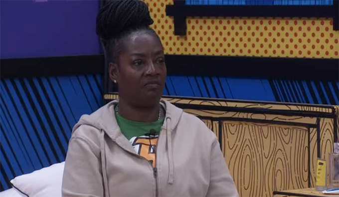 BB25-Live-Feeds-1016-PM-4