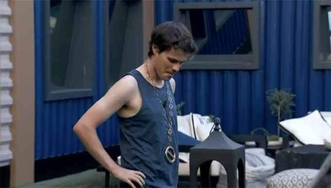 BB25-Live-Feeds-1016-PM-7