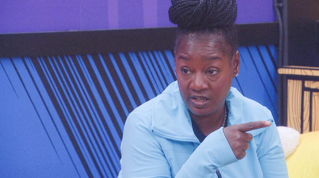 Cirie tenta acabar com a traição de Felicia Big Brother Network