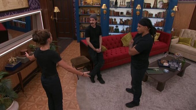 Lauren, Vince, and Keanu on Big Brother 27 - Source: CBS
